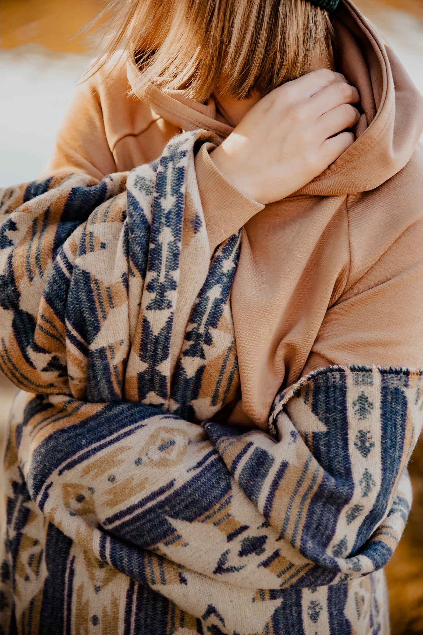 Couverture - Jeté en laine à motif boho aztèque