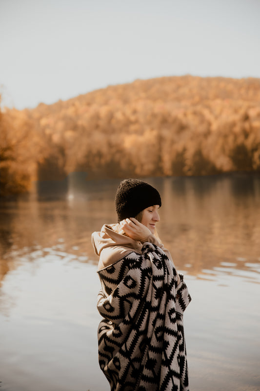 Couverture - Jeté en laine à motif boho aztèque