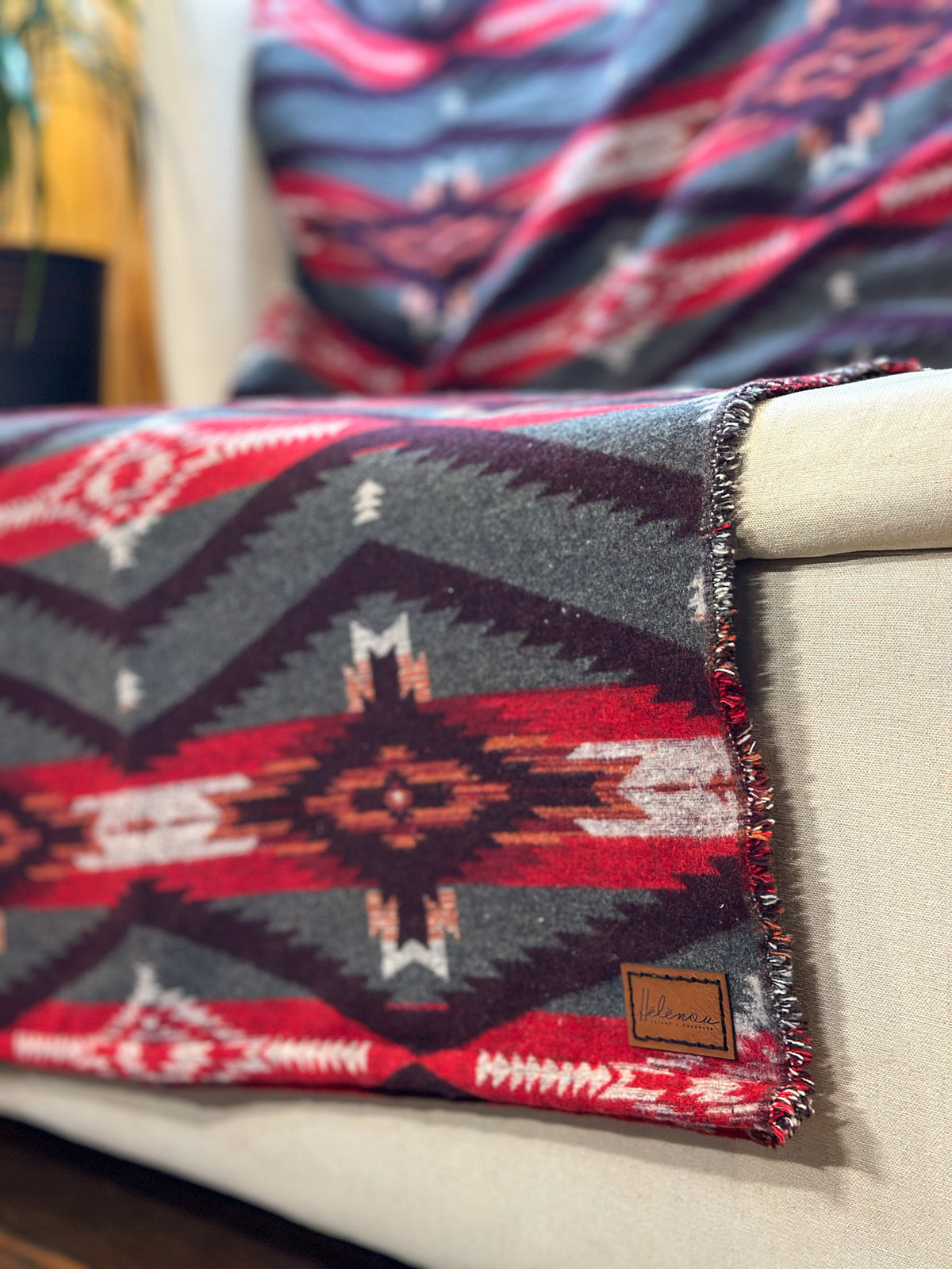 Couverture - Jeté en laine à motif boho aztèque - Rouge et gris