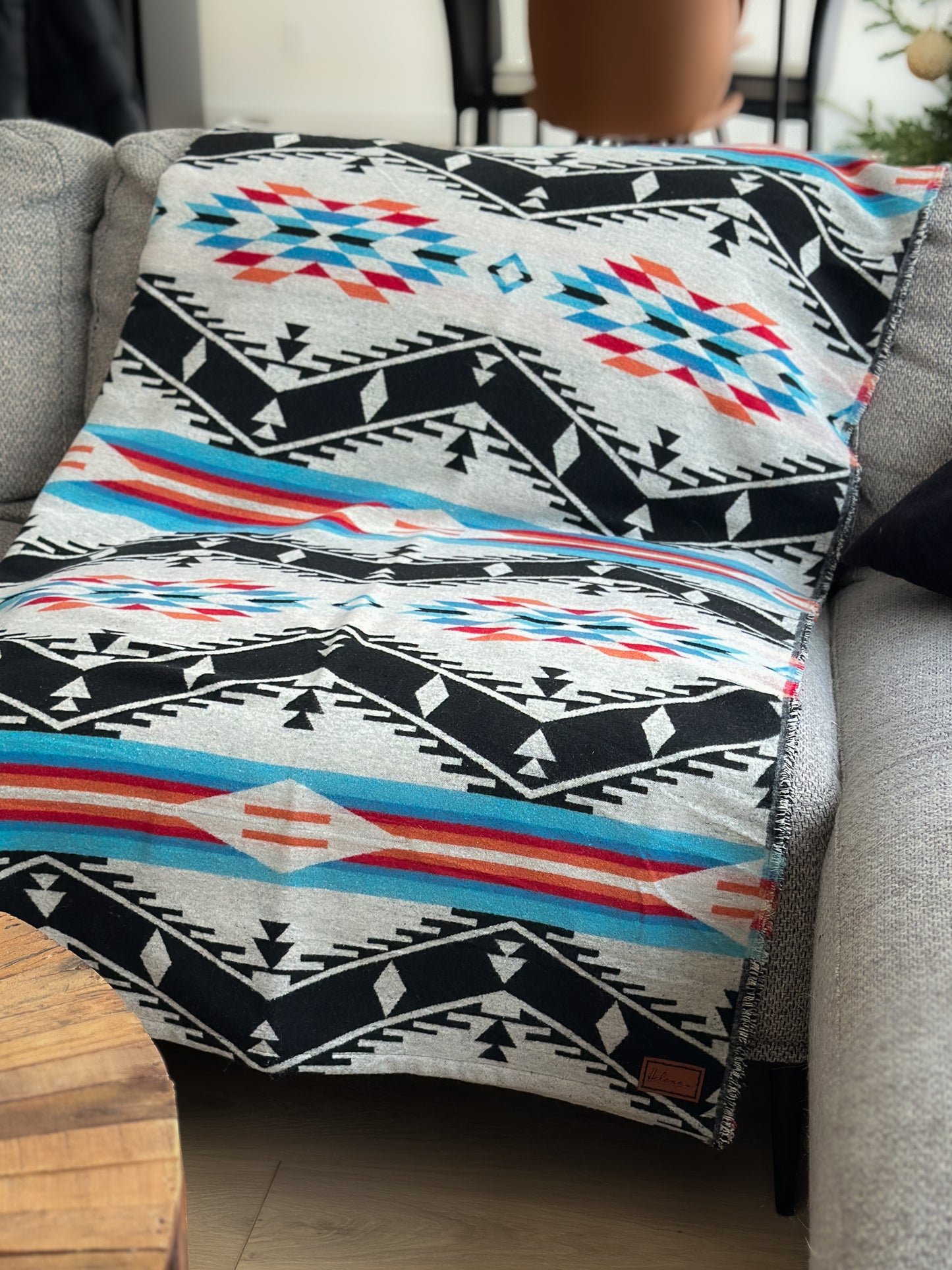 Couverture - Jeté en laine à motif boho aztèque