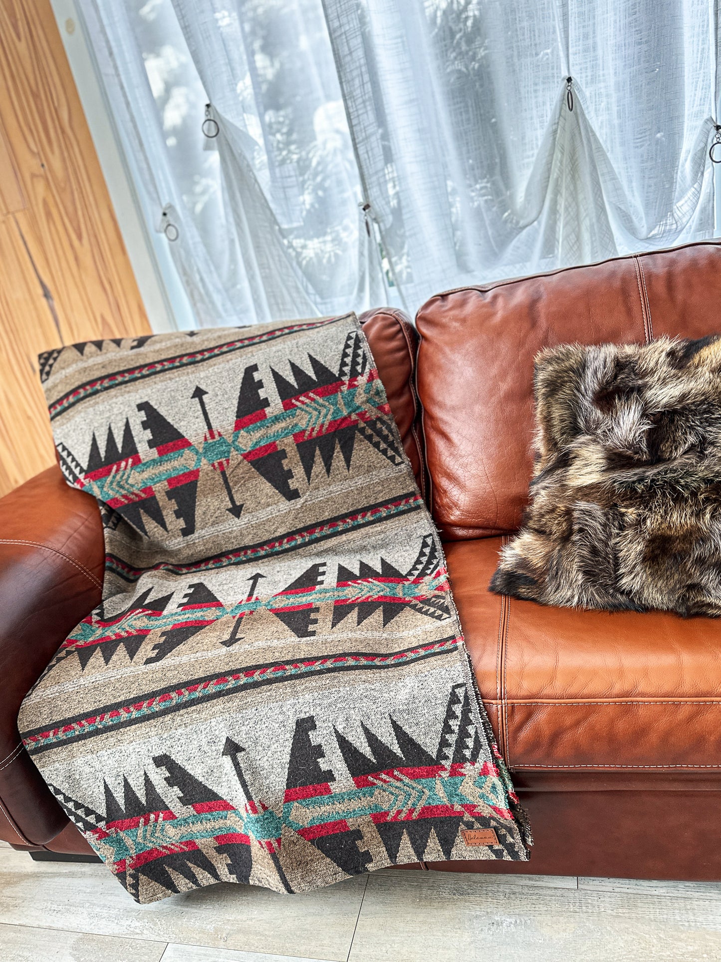 Couverture - Jeté en laine à motif boho aztèque