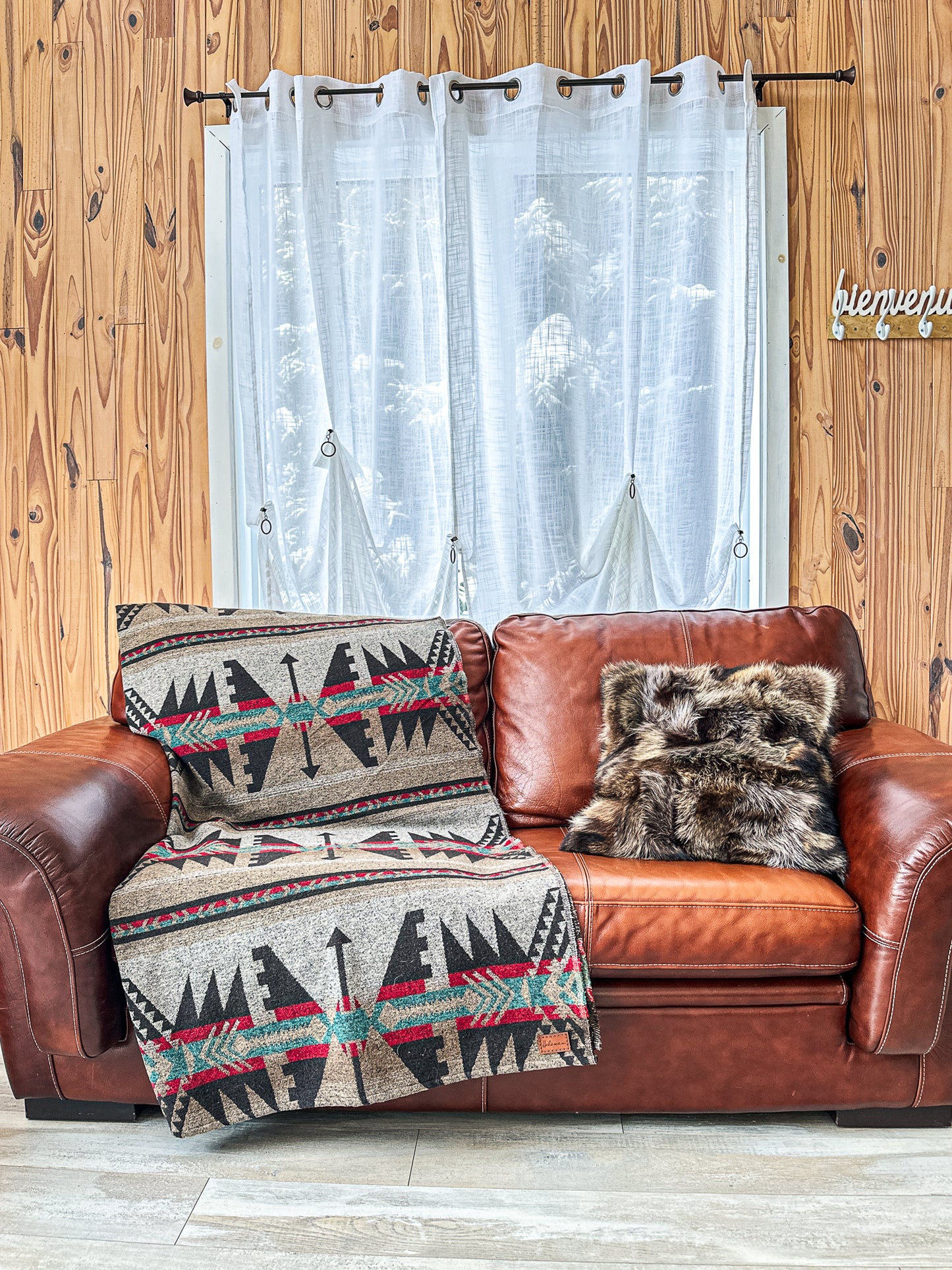 Couverture - Jeté en laine à motif boho aztèque