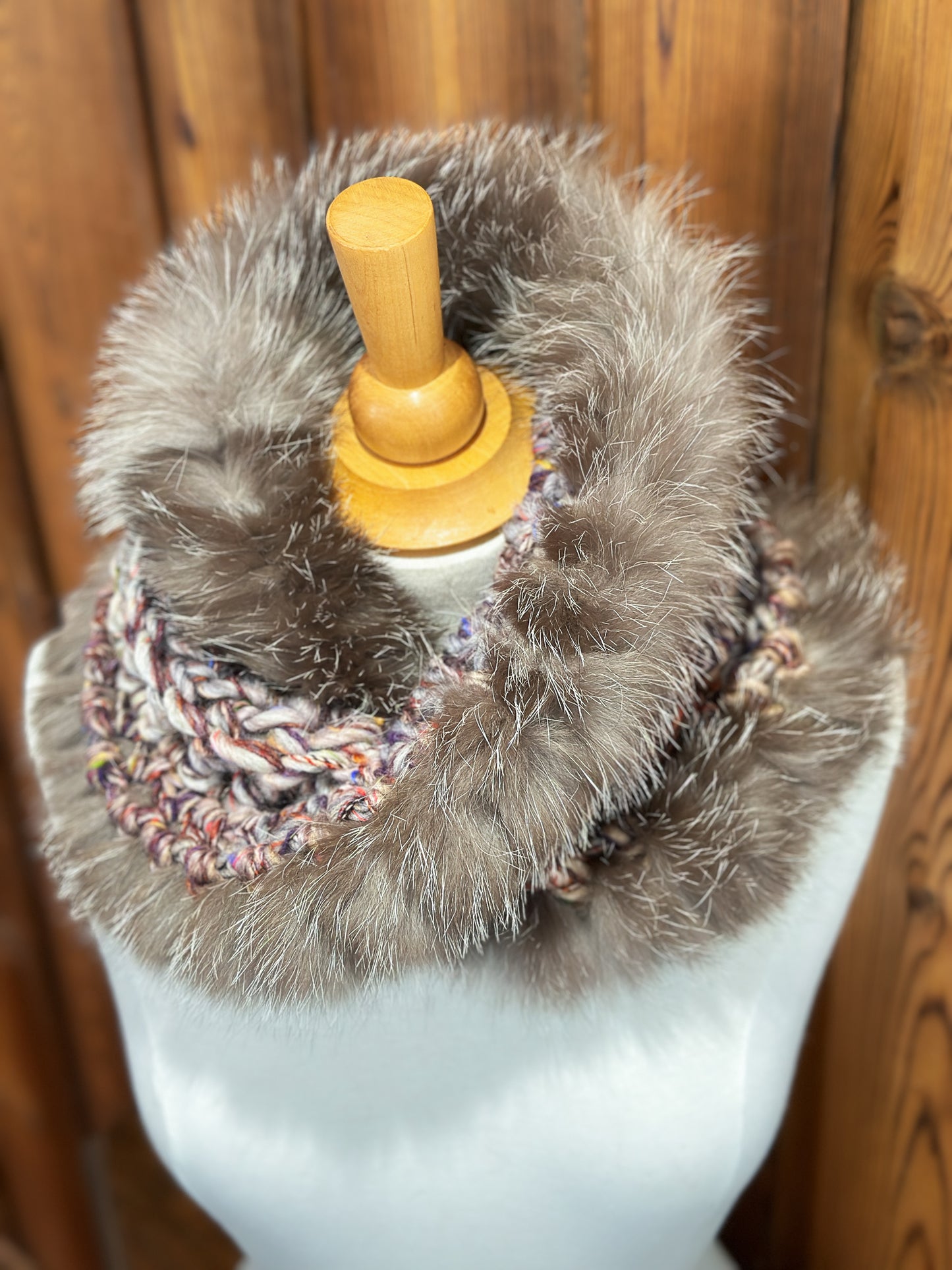 Foulard Beige avec fourrure recyclée Renard