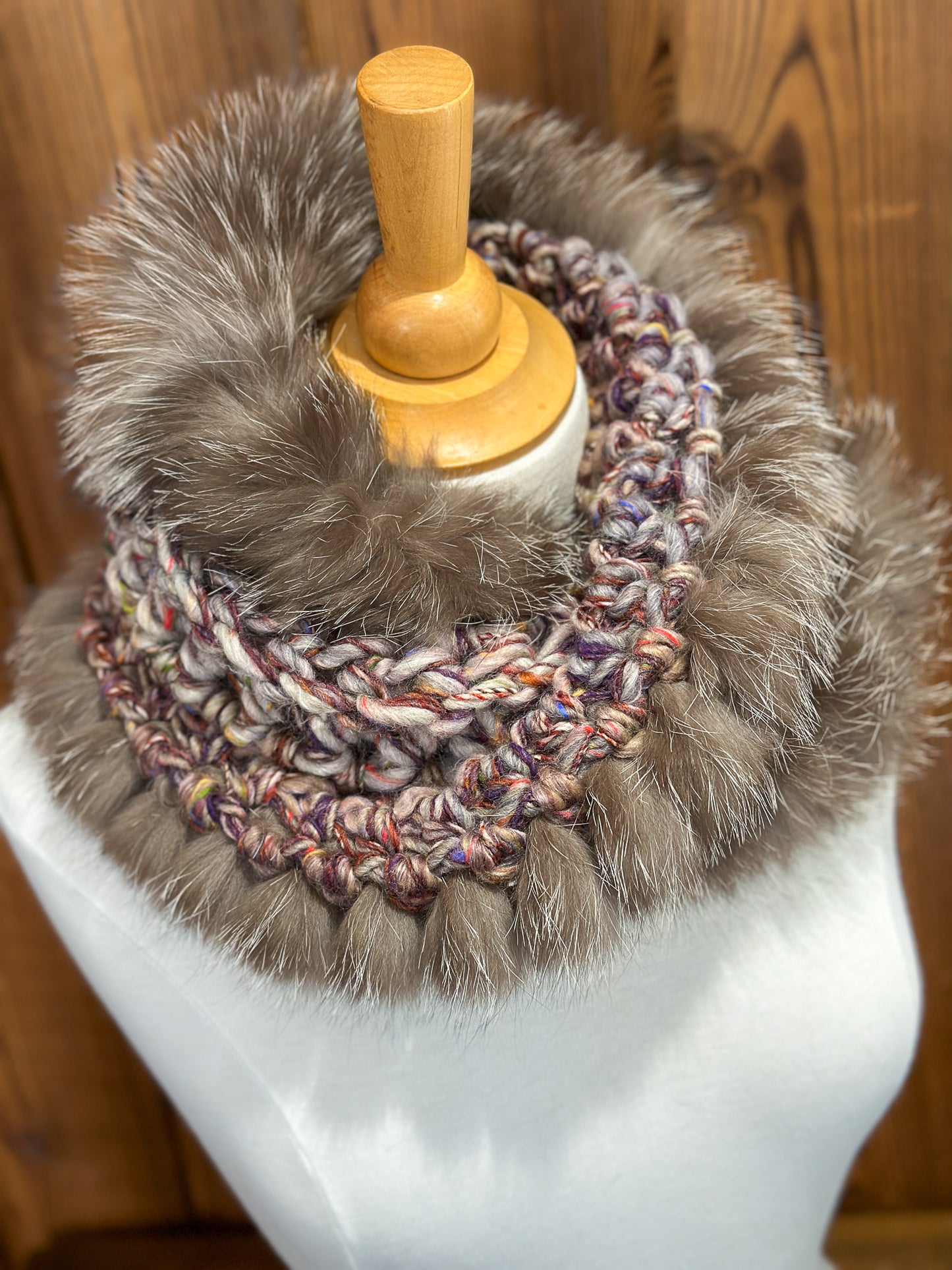 Foulard Beige avec fourrure recyclée Renard