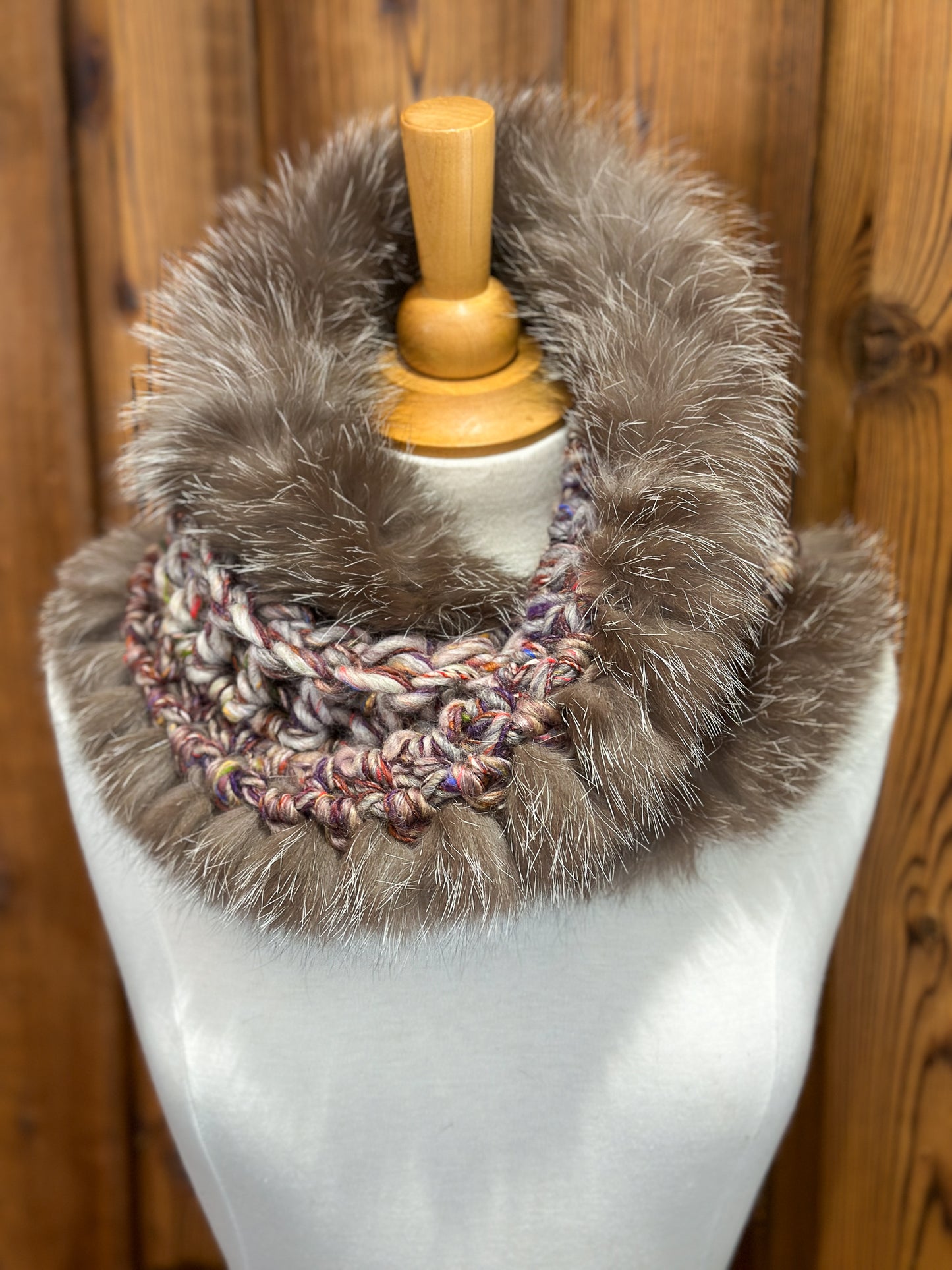 Foulard Beige avec fourrure recyclée Renard