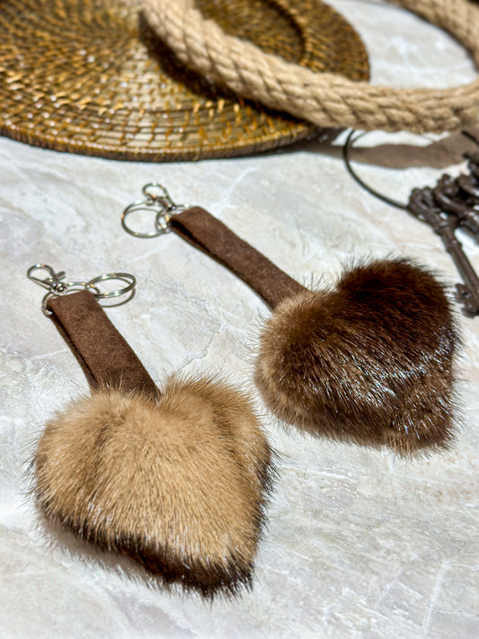 Porte clés en fourrure recyclée « p’tit coeur » Réversible