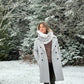 Foulard gris et crème avec fourrure recyclée Renard