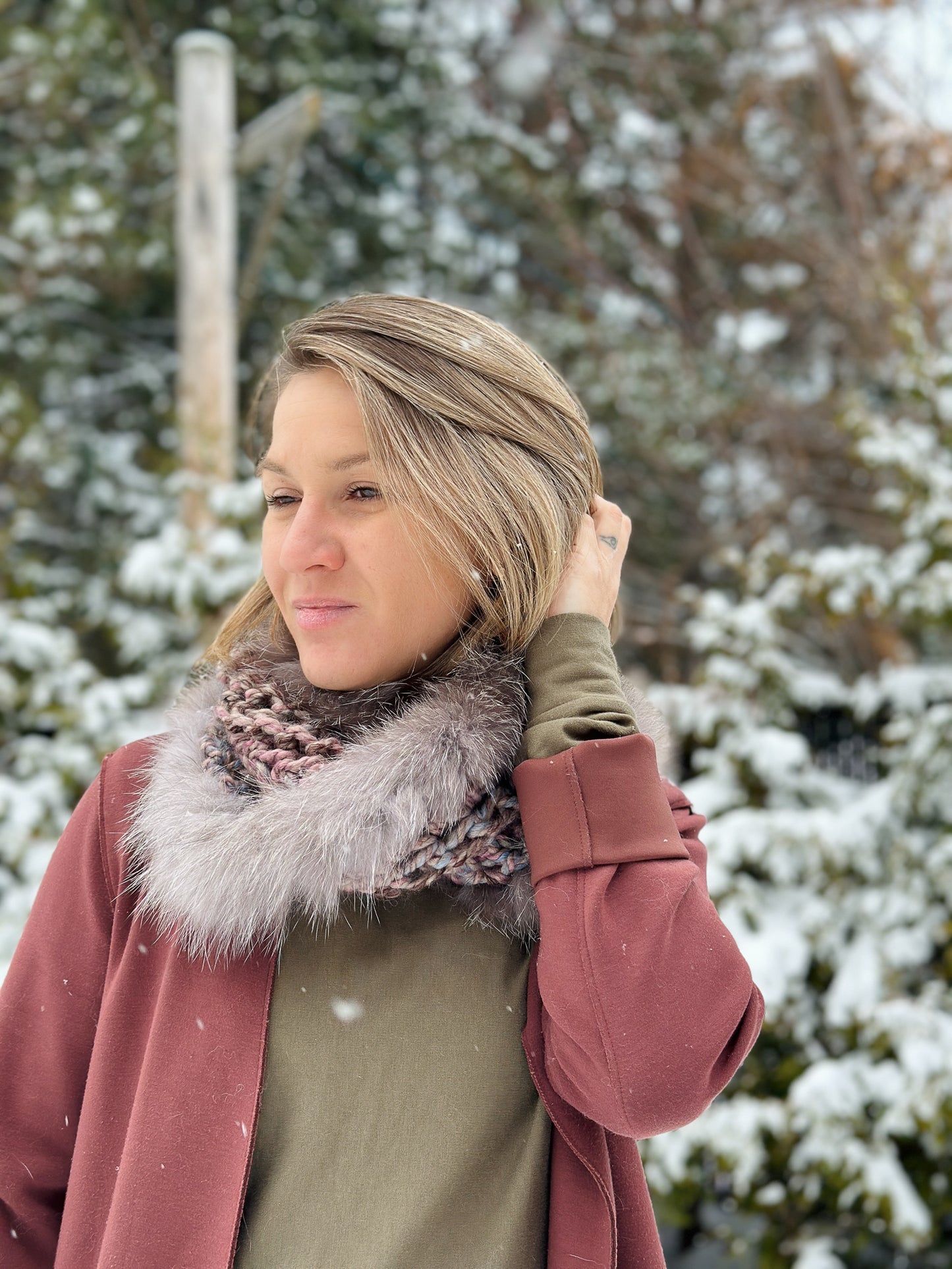 Foulard rose avec fourrure recyclée - Renard