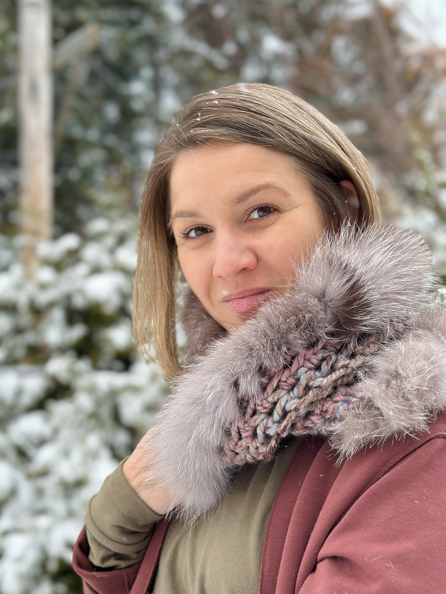 Foulard rose avec fourrure recyclée - Renard