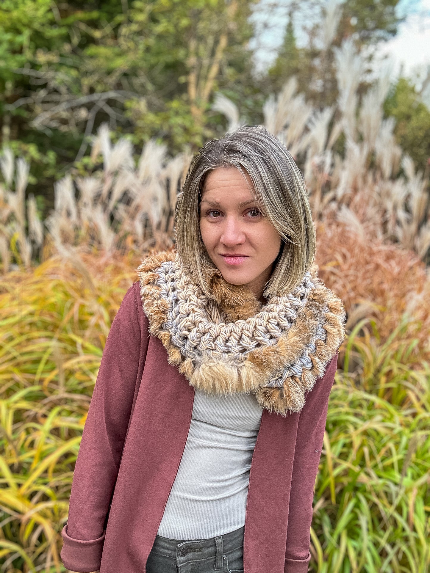 Scarf with recycled fur