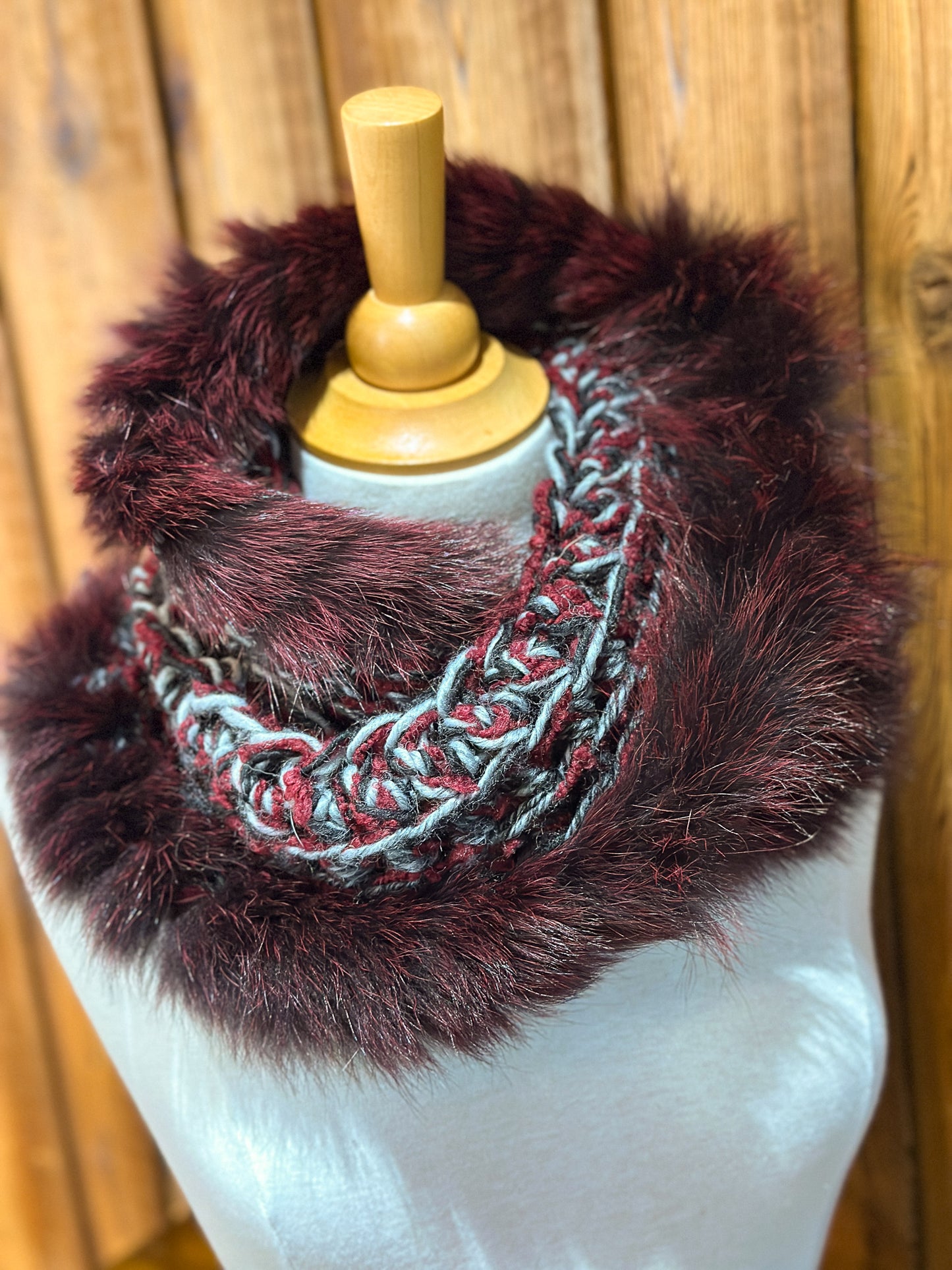 Foulard avec fourrure recyclée