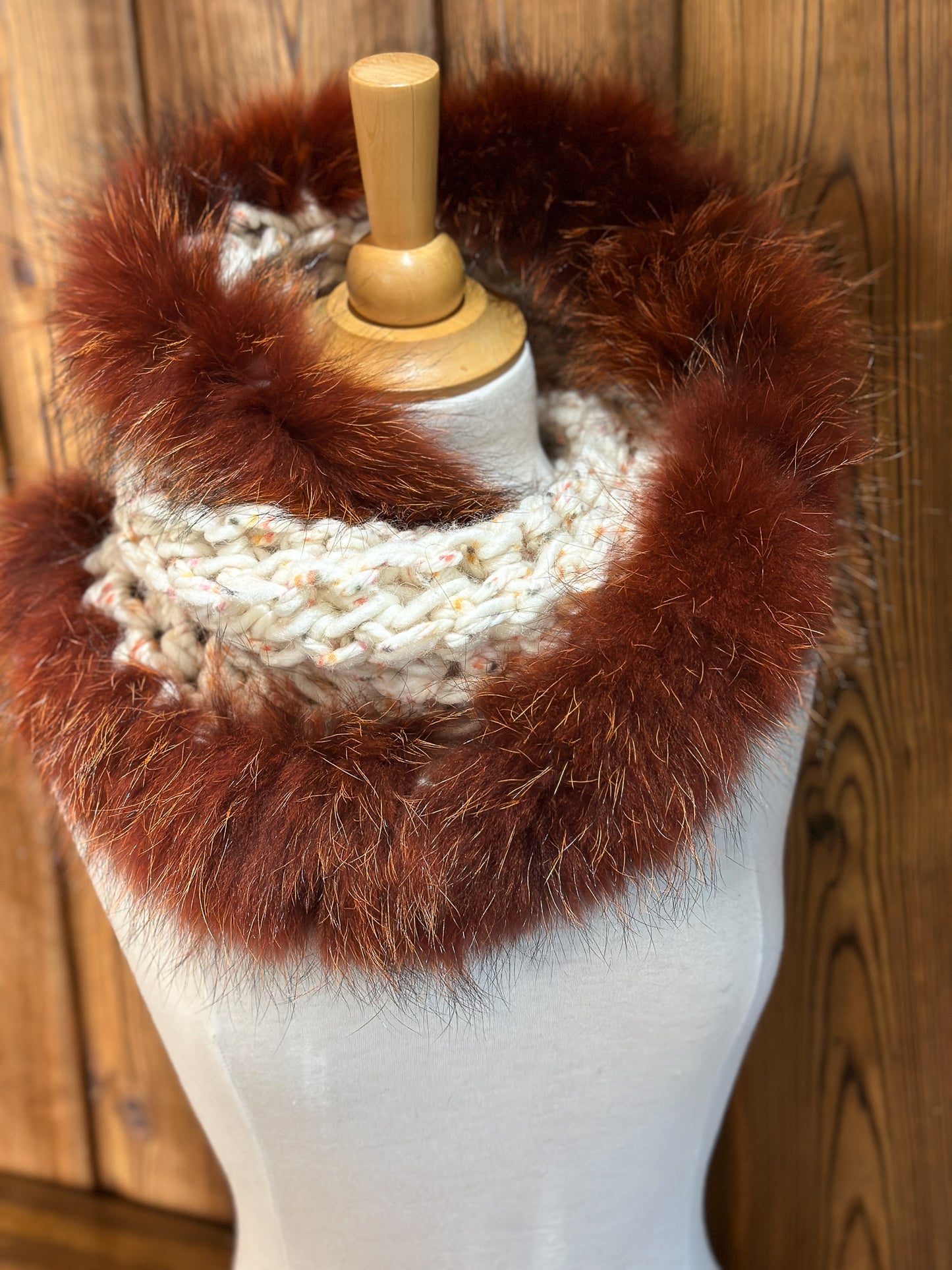 Foulard avec fourrure recyclée
