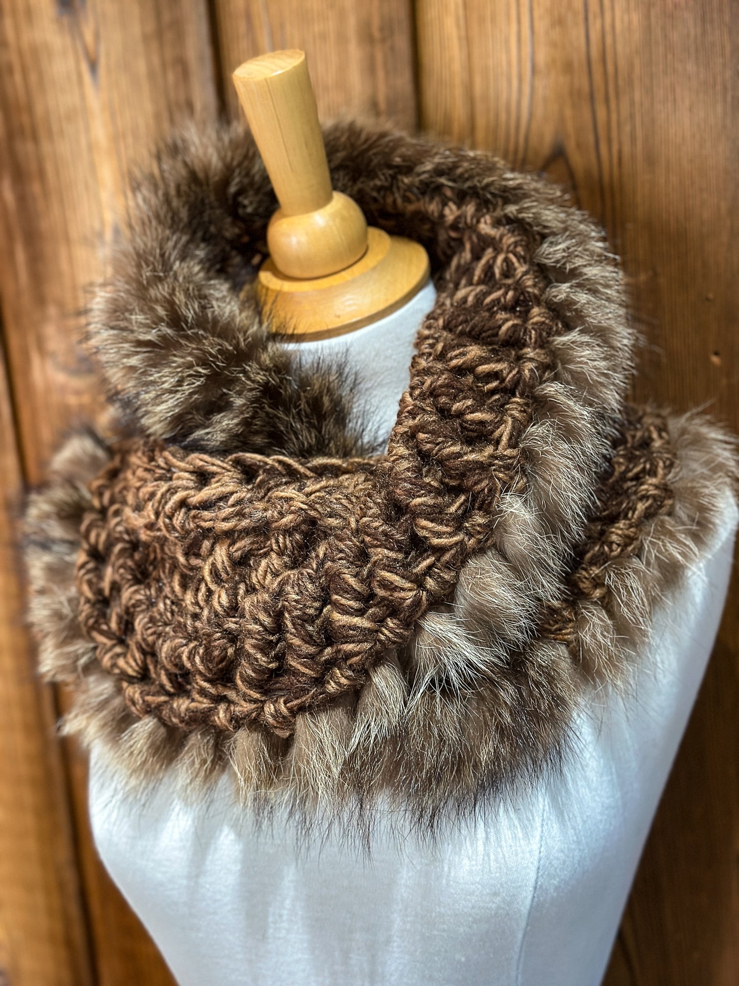 Foulard avec fourrure recyclée