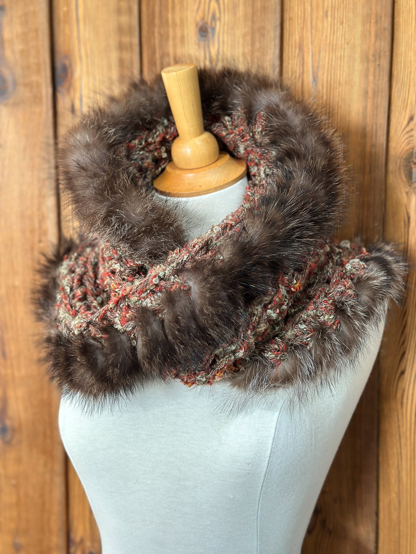 Foulard avec fourrure recyclée