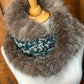 Foulard Turquoi et Gris avec fourrure recyclée - Renard