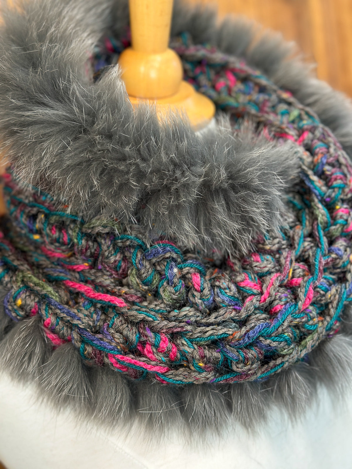 Foulard avec torsade fourrure recyclée - Renard