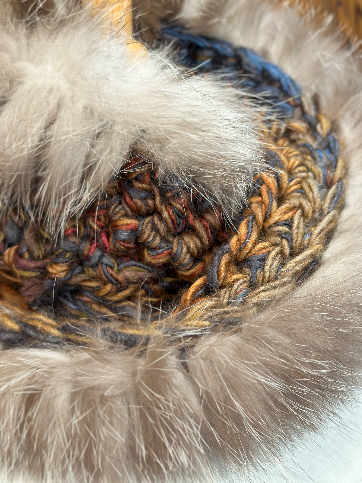 Foulard avec torsade avec fourrure recyclée - Renard
