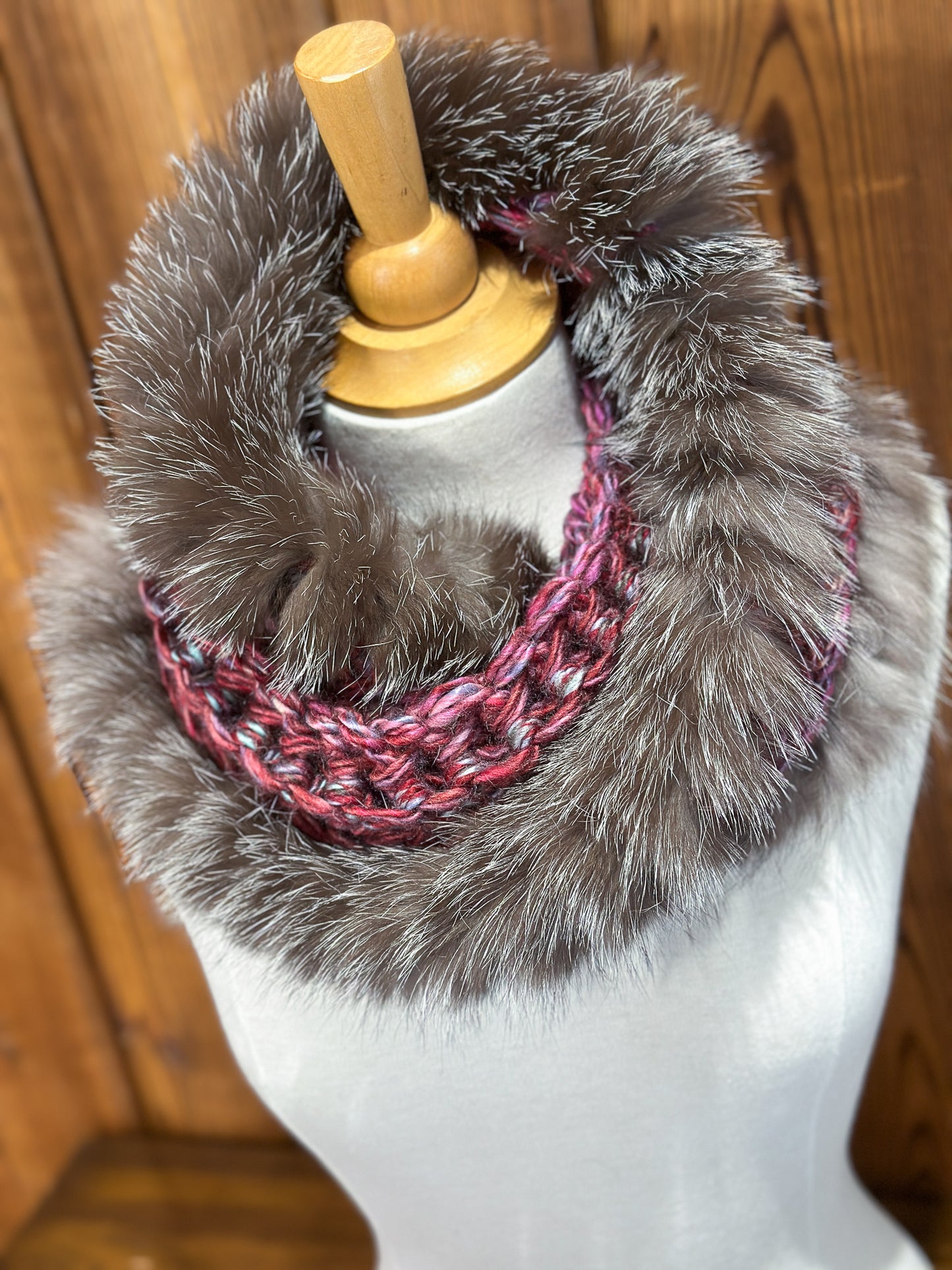 Foulard Rose avec fourrure recyclée - Renard