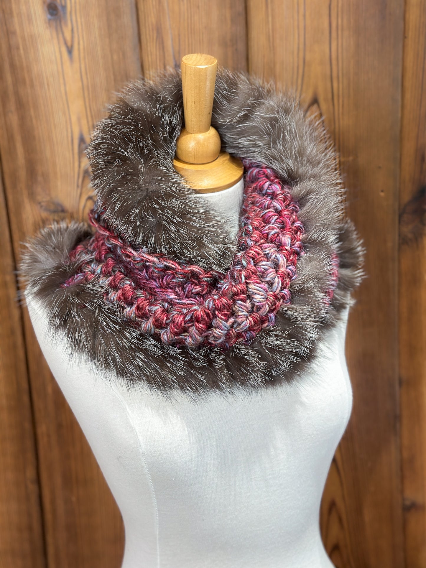 Foulard Rose avec fourrure recyclée - Renard