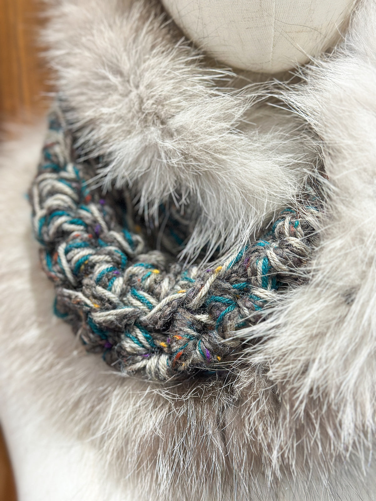 Foulard avec torsade fourrure recyclée - Renard