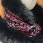 Foulard Rouge et noir avec torsade et fourrure recyclée