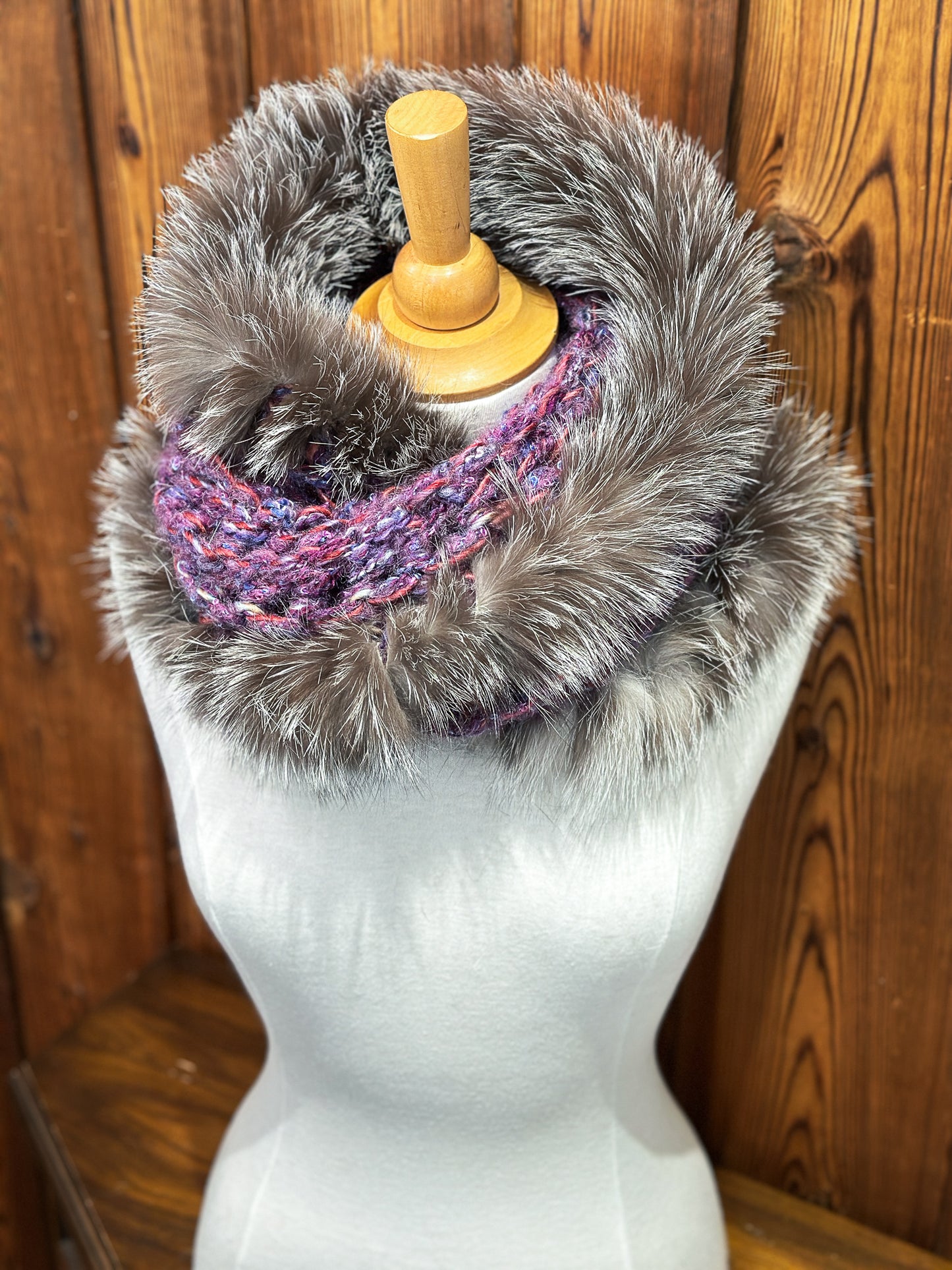 Foulard Mauve avec fourrure recyclée - Renard