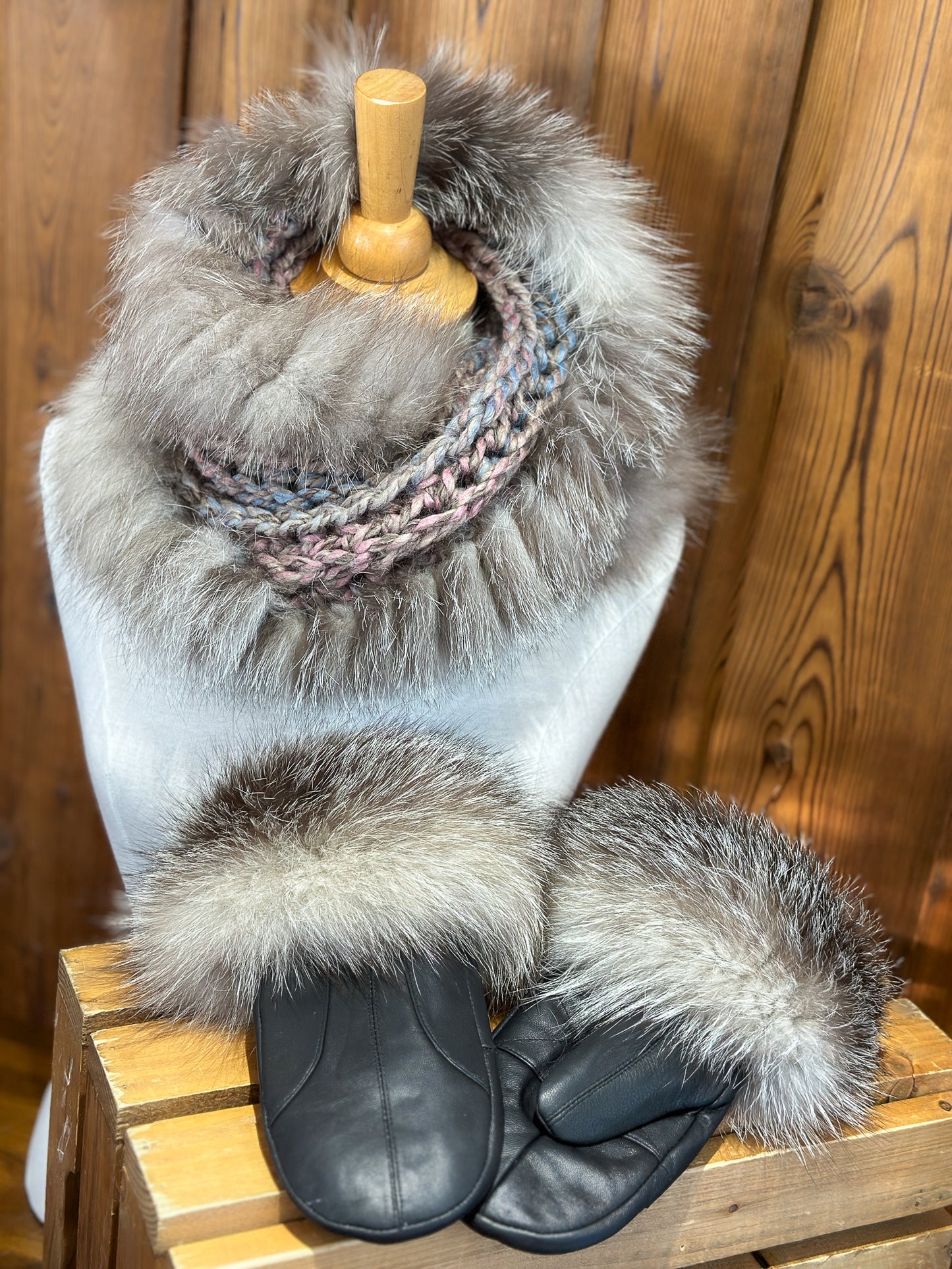 Foulard rose avec fourrure recyclée - Renard