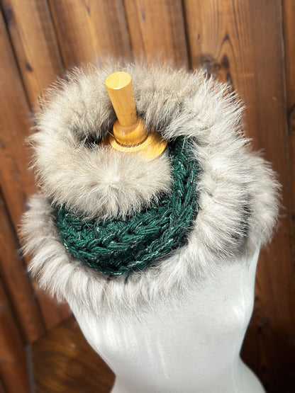 Foulard Vert Forêt avec fourrure recyclée - Renard