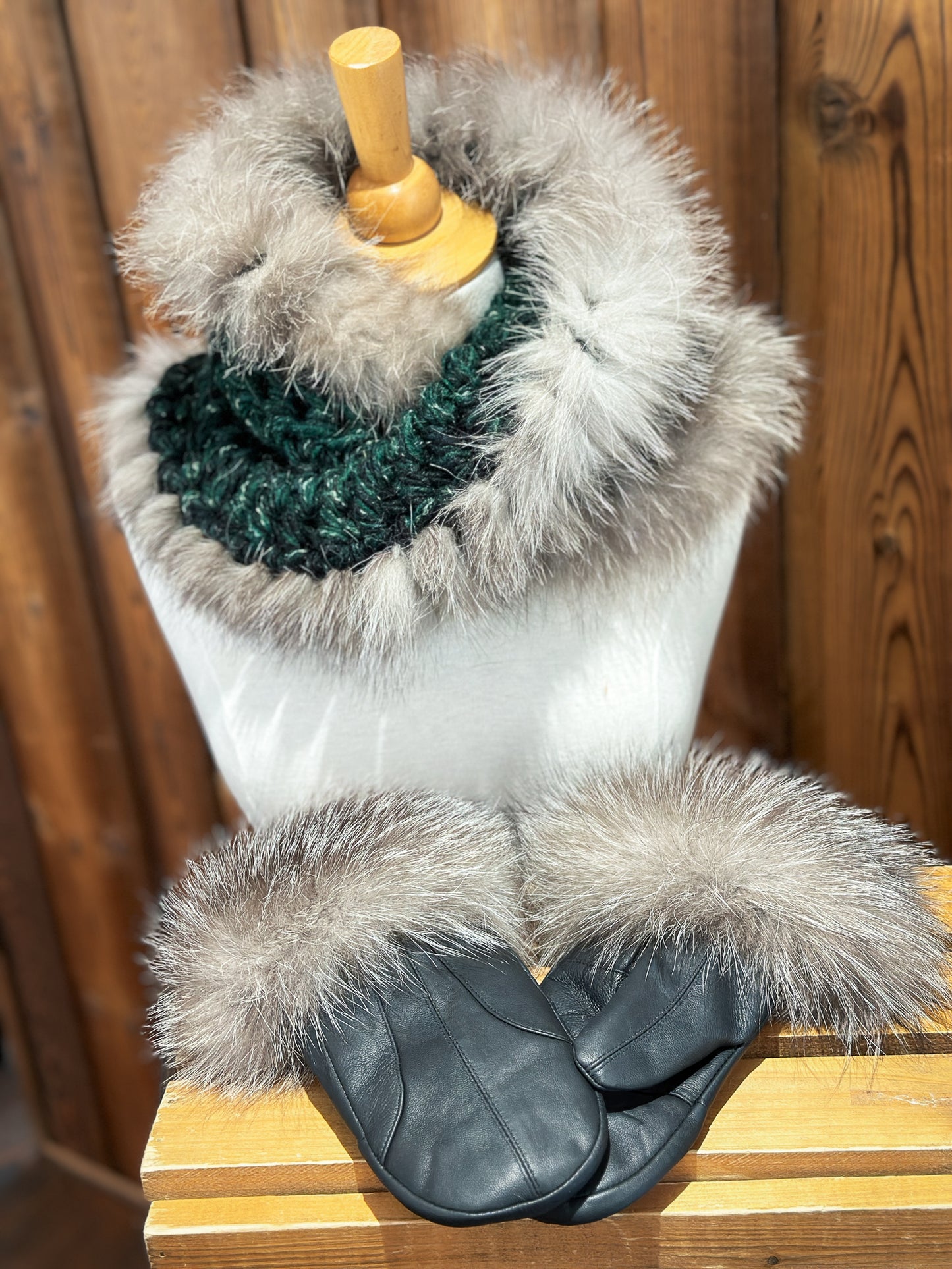 Foulard Vert Forêt avec fourrure recyclée - Renard