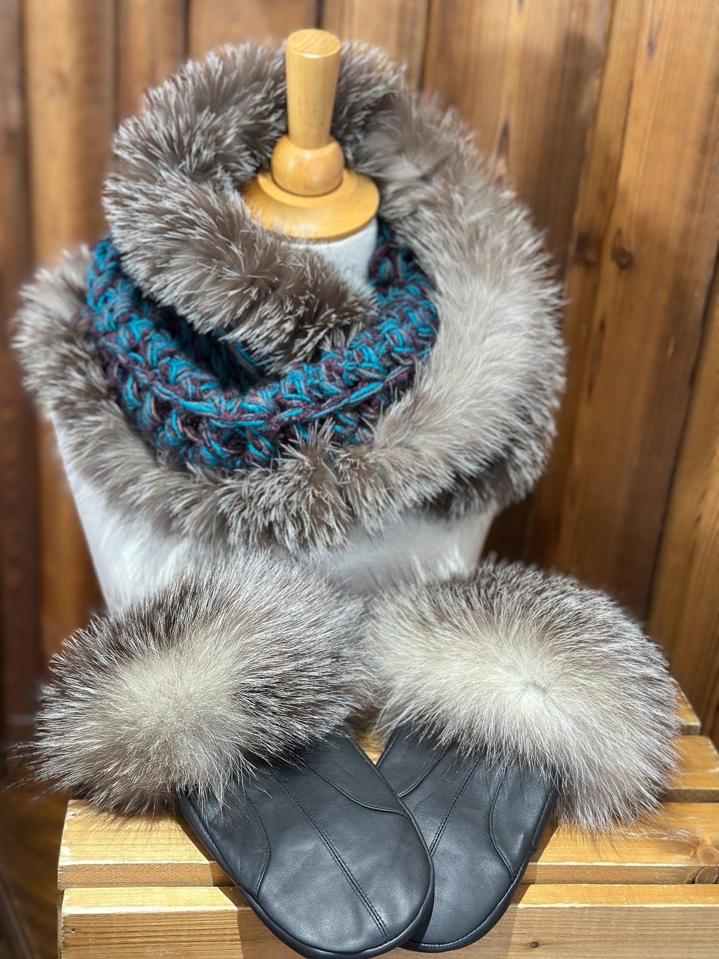 Foulard Turquoise avec fourrure recyclée - Renard