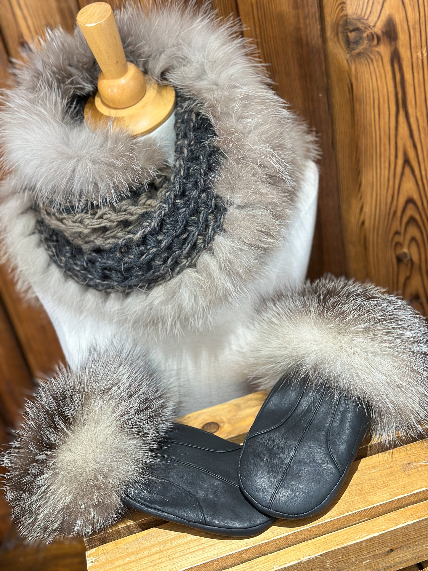 Foulard charcoal avec fourrure recyclée - Renard