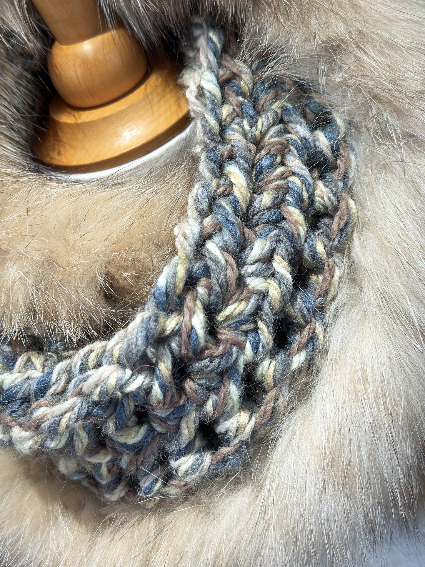 Foulard avec fourrure recyclée