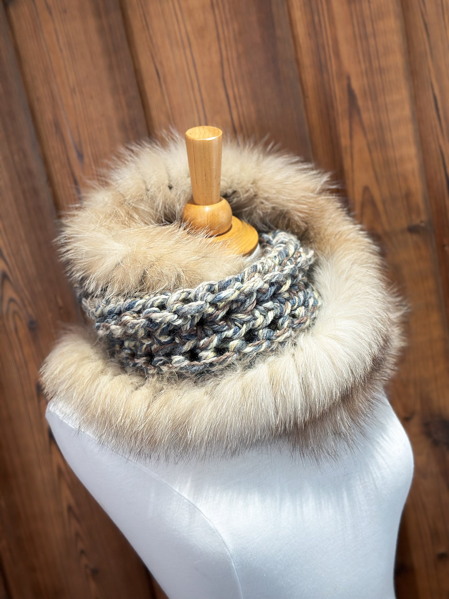 Foulard avec fourrure recyclée