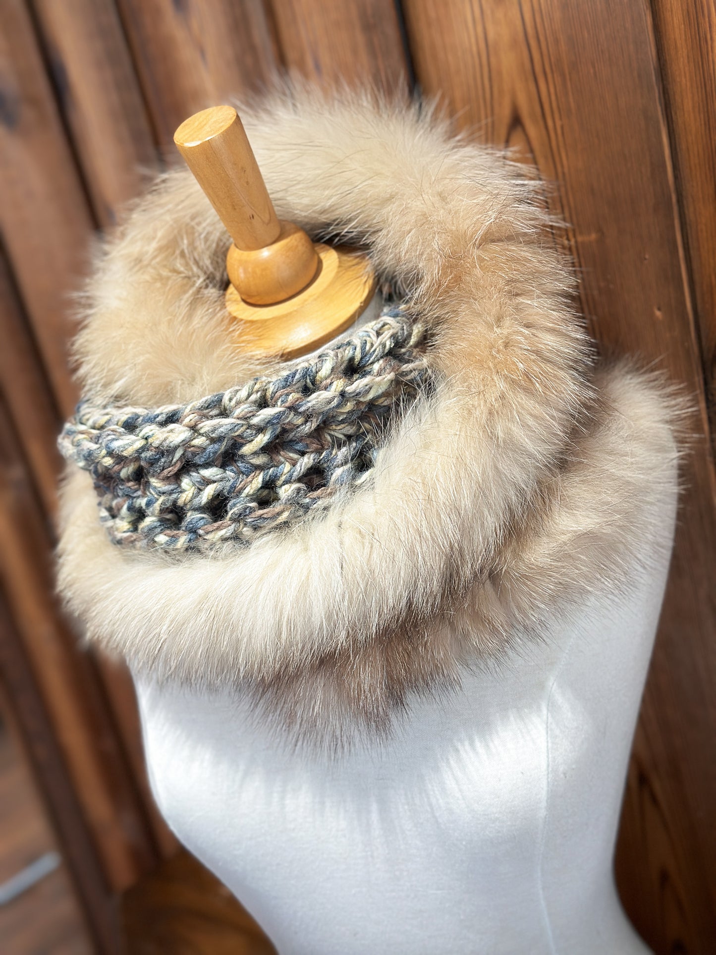 Foulard avec fourrure recyclée