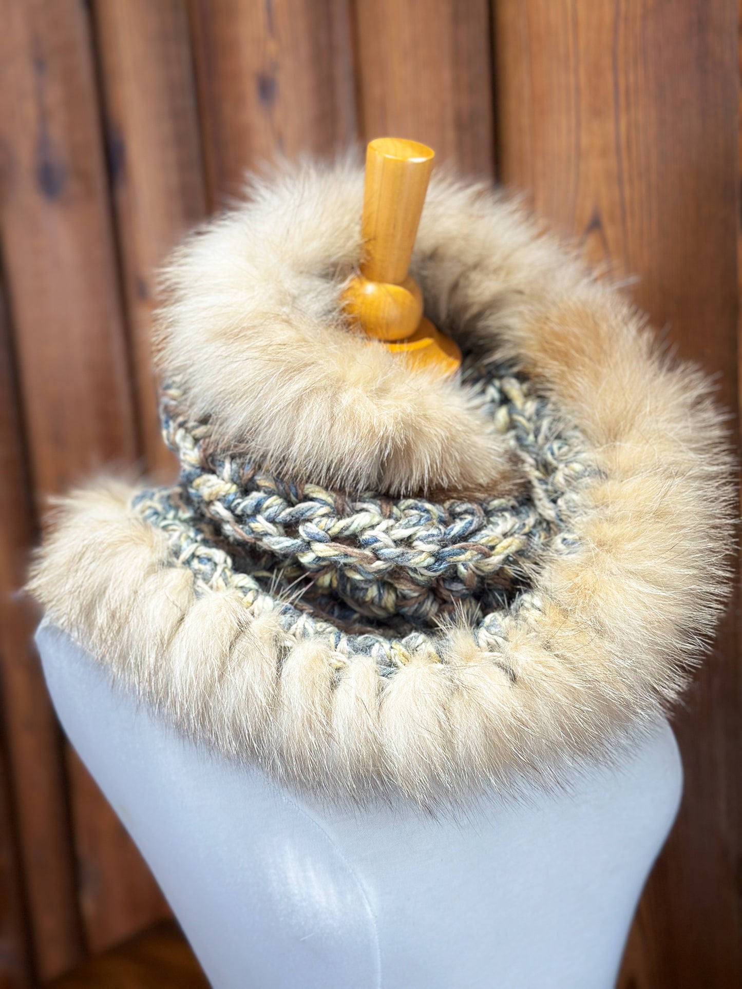 Foulard avec fourrure recyclée