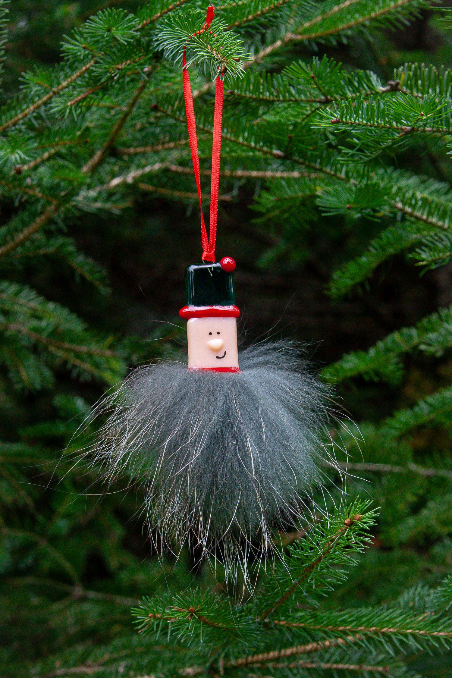 christmas ornament, pompon, recycled fur, fusion glass
