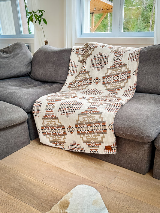 Blanket - Aztec boho wool throw