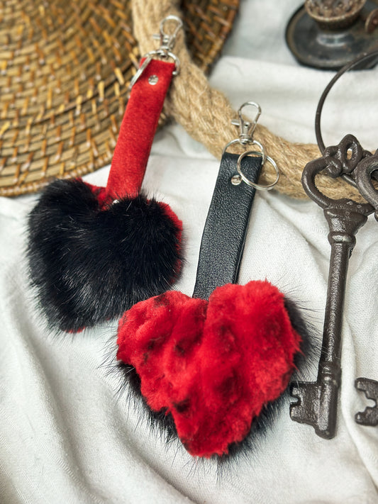 Key ring in recycled fur "little heart" Reversible