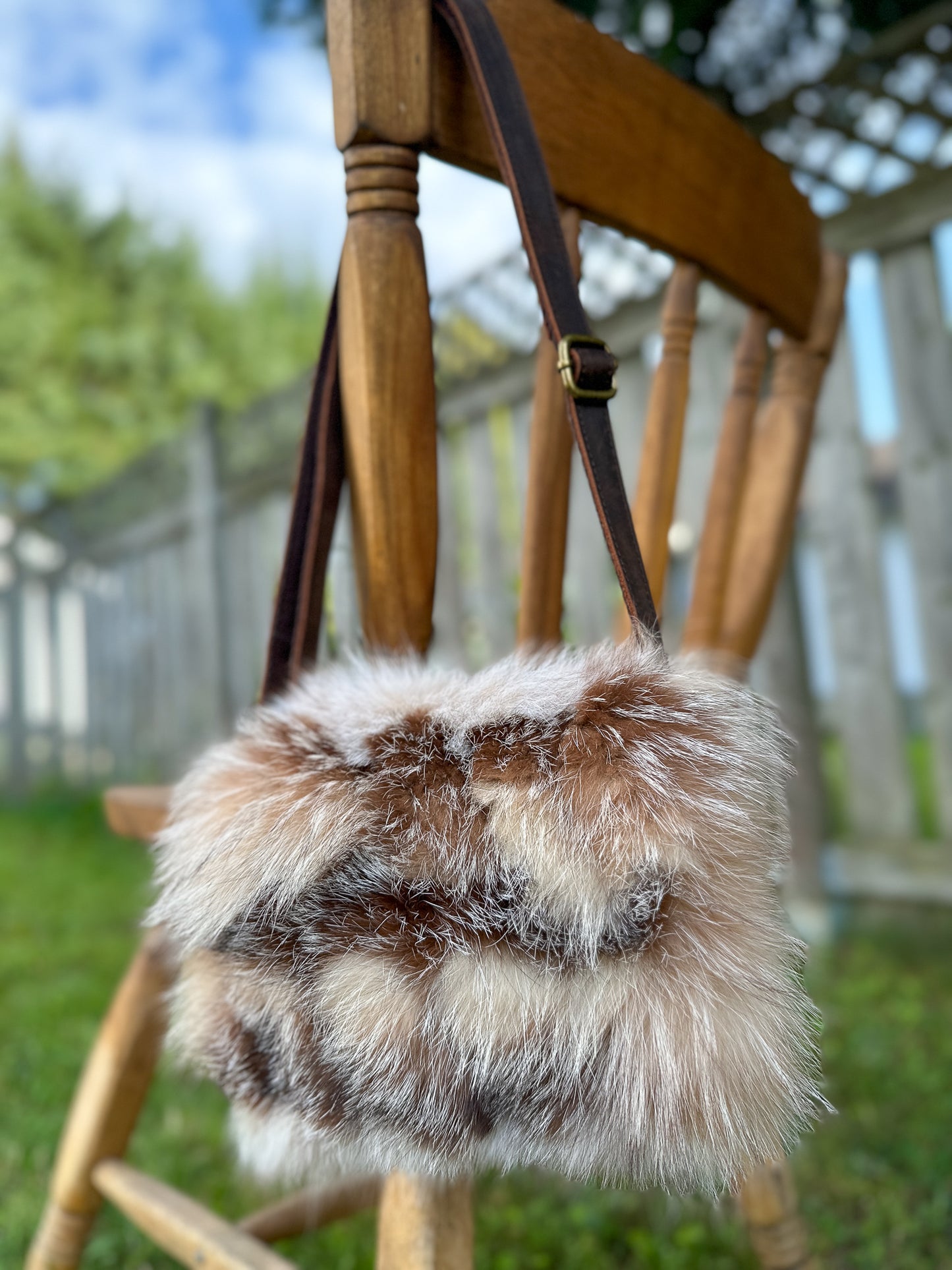 Sac à main avec rabat amovible fourrure - Brun