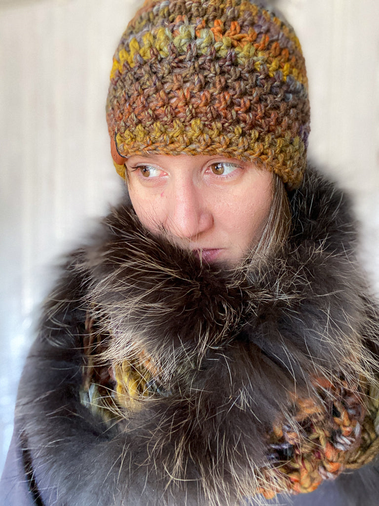 Scarf and tuque duo with pompom